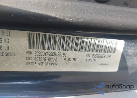 2012 Dodge Challenger Sxt z USA, uszkodzony, nr VIN 2C3CDYAG8CH125196